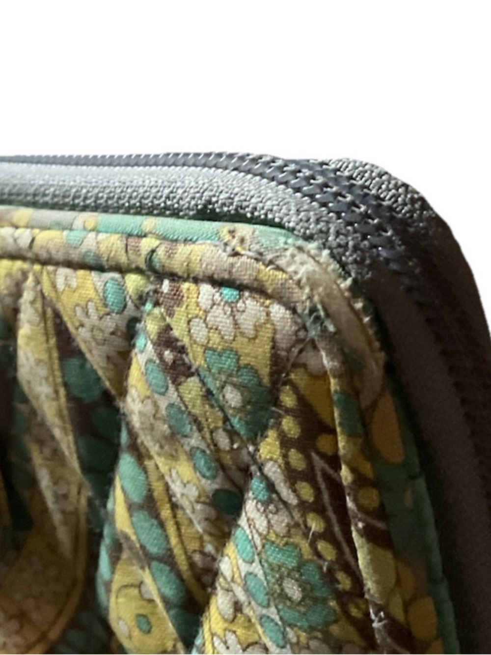 Vera Bradley Retired Lemon Parfait Quilted Alice Shoulder Bag and Wallet Set - Picture 9 of 11